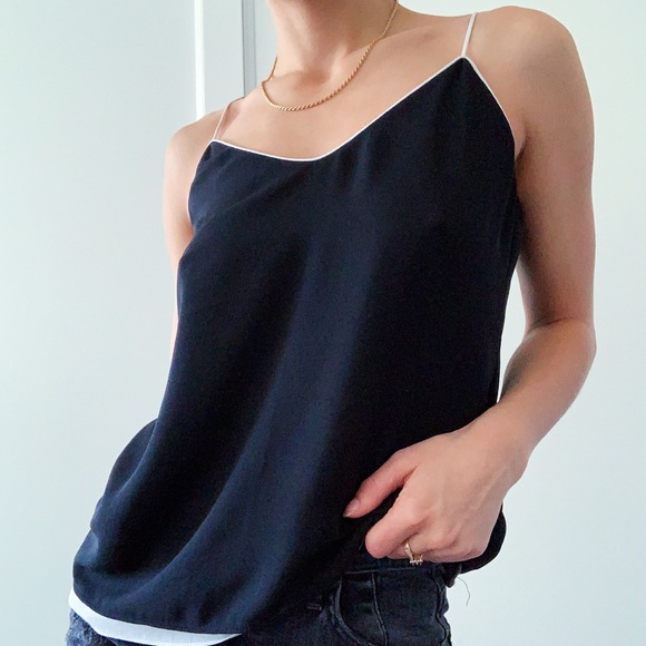 3️⃣for$25 Lord & Taylor two-tone cami blouse 🔲🔳▪️ - Picture 3 of 9